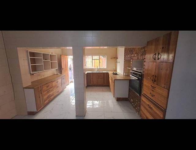 3 BEDROOM PROPERTY TO RENT IN ELSPARK